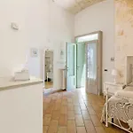 Fabula Maison Bed & Breakfast