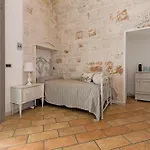 Bed & Breakfast Fabula Maison