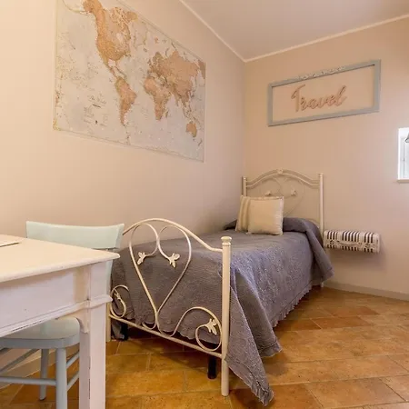 Fabula Maison Bed and breakfast 4*