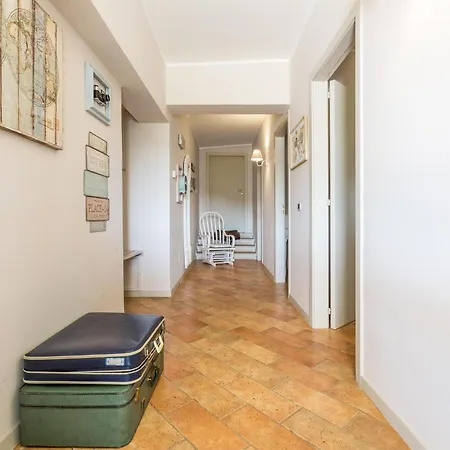 Fabula Maison Monopoli