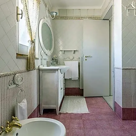Bed and breakfast Fabula Maison 4*