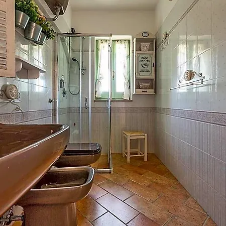 Fabula Maison Bed and breakfast 4*