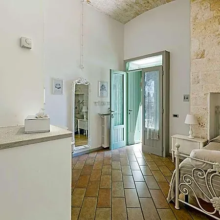Fabula Maison Monopoli